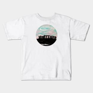 Stonehenge England Megaliths Kids T-Shirt